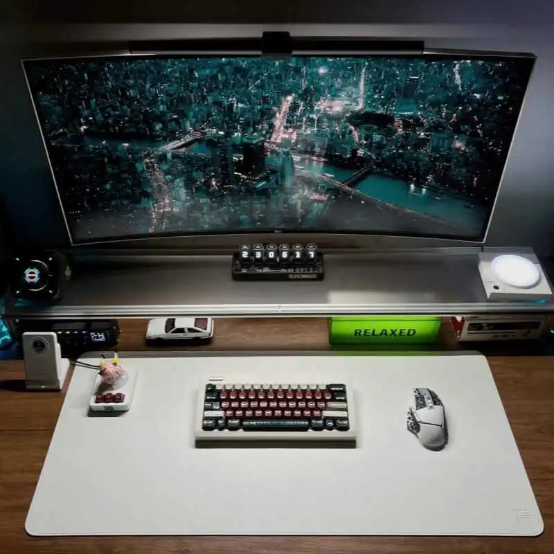 Suporte de monitor de alumínio - Desk Setup Monitor And Laptop avaliação e preço